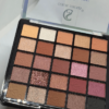 Colour Strokes Eyeshadow Palette 25 Colour