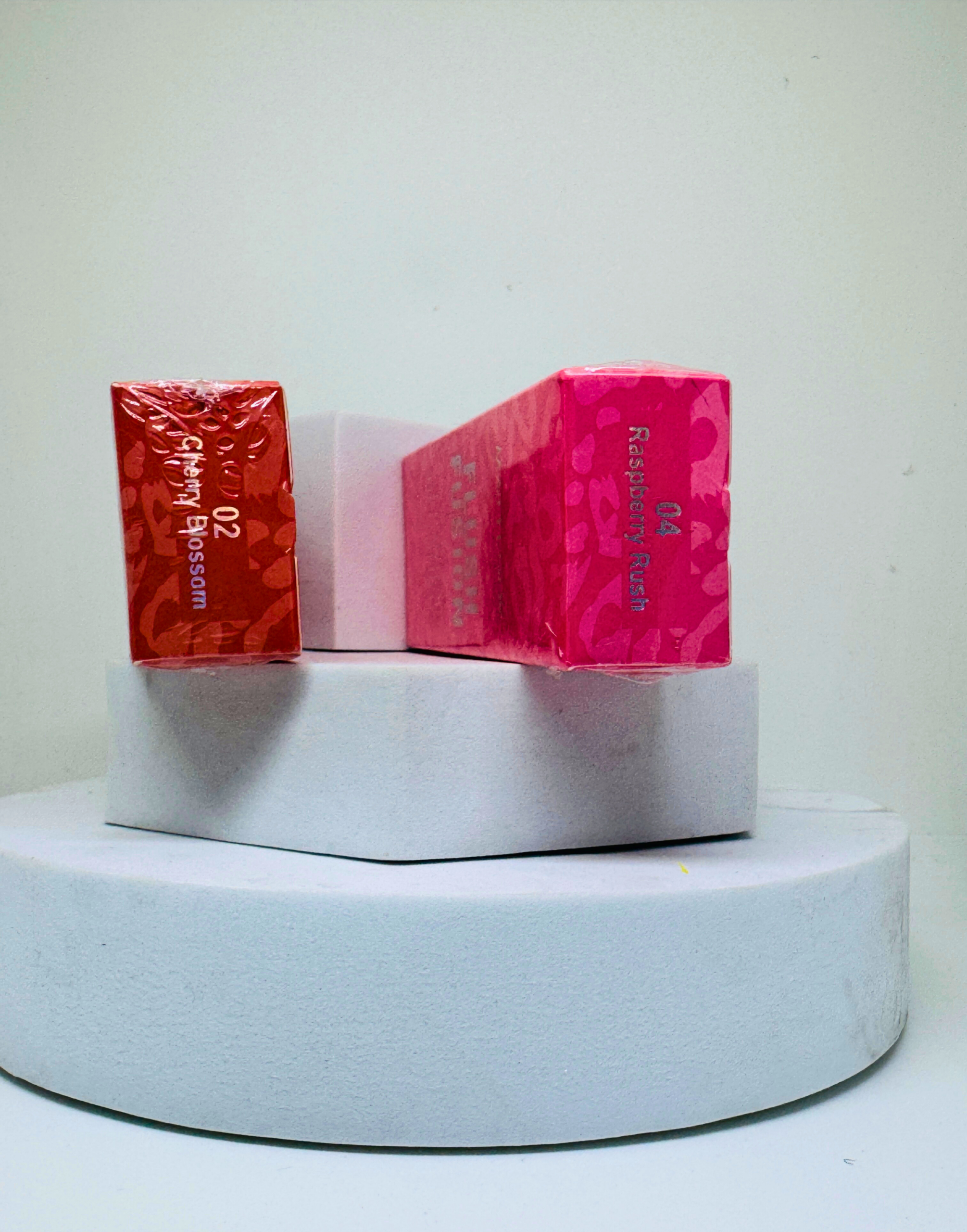 MATT LOOK Flush Fusion Liquid Blusher2