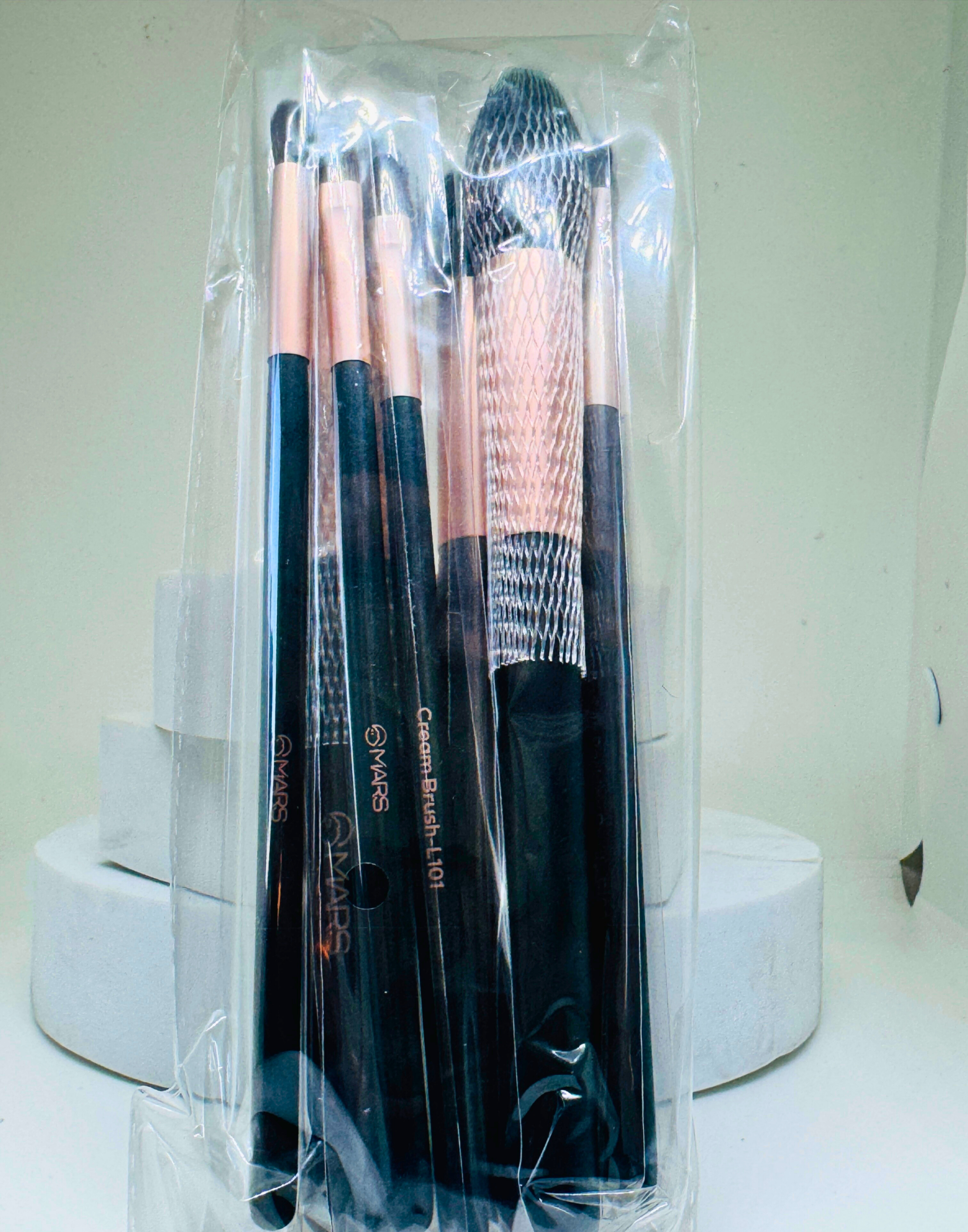 Mars Makeup Brush Set