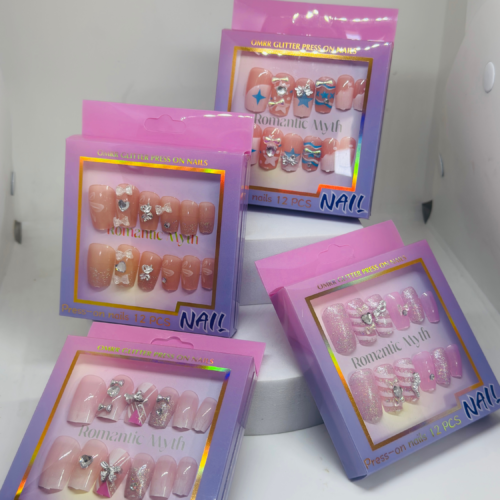 Romantic Myth Press on Nails 12 Pcs