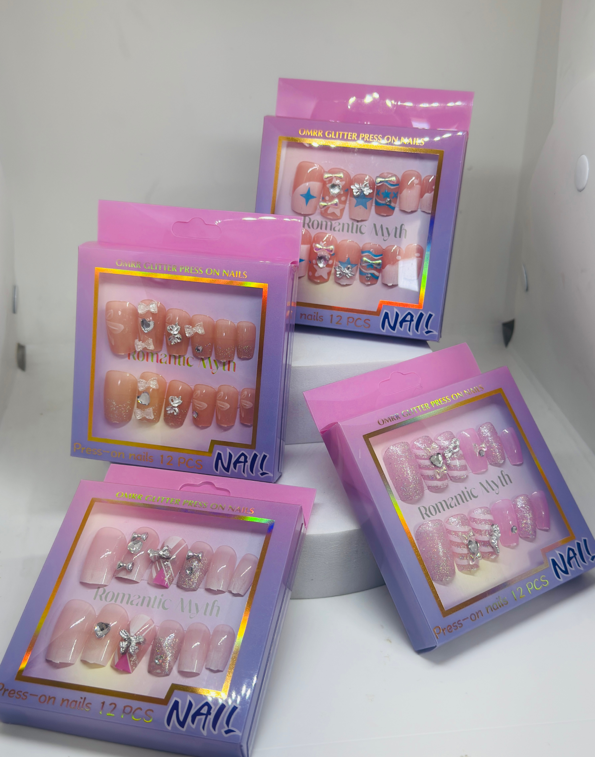 Romantic Myth Press on Nails 12 Pcs